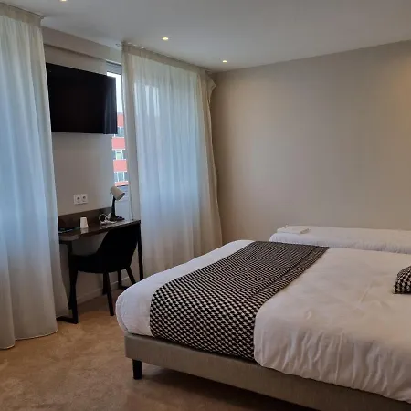 Hotel D'angleterre Centre Gare 3*