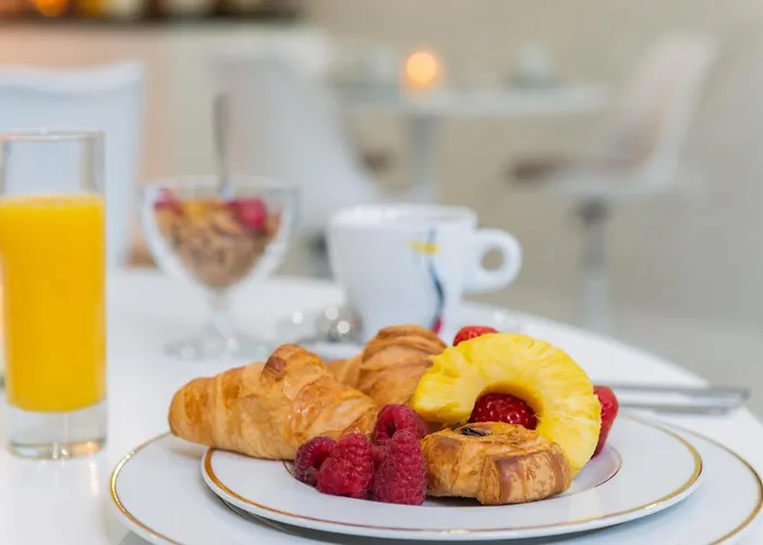 Hotel D'angleterre Centre Gare 3*